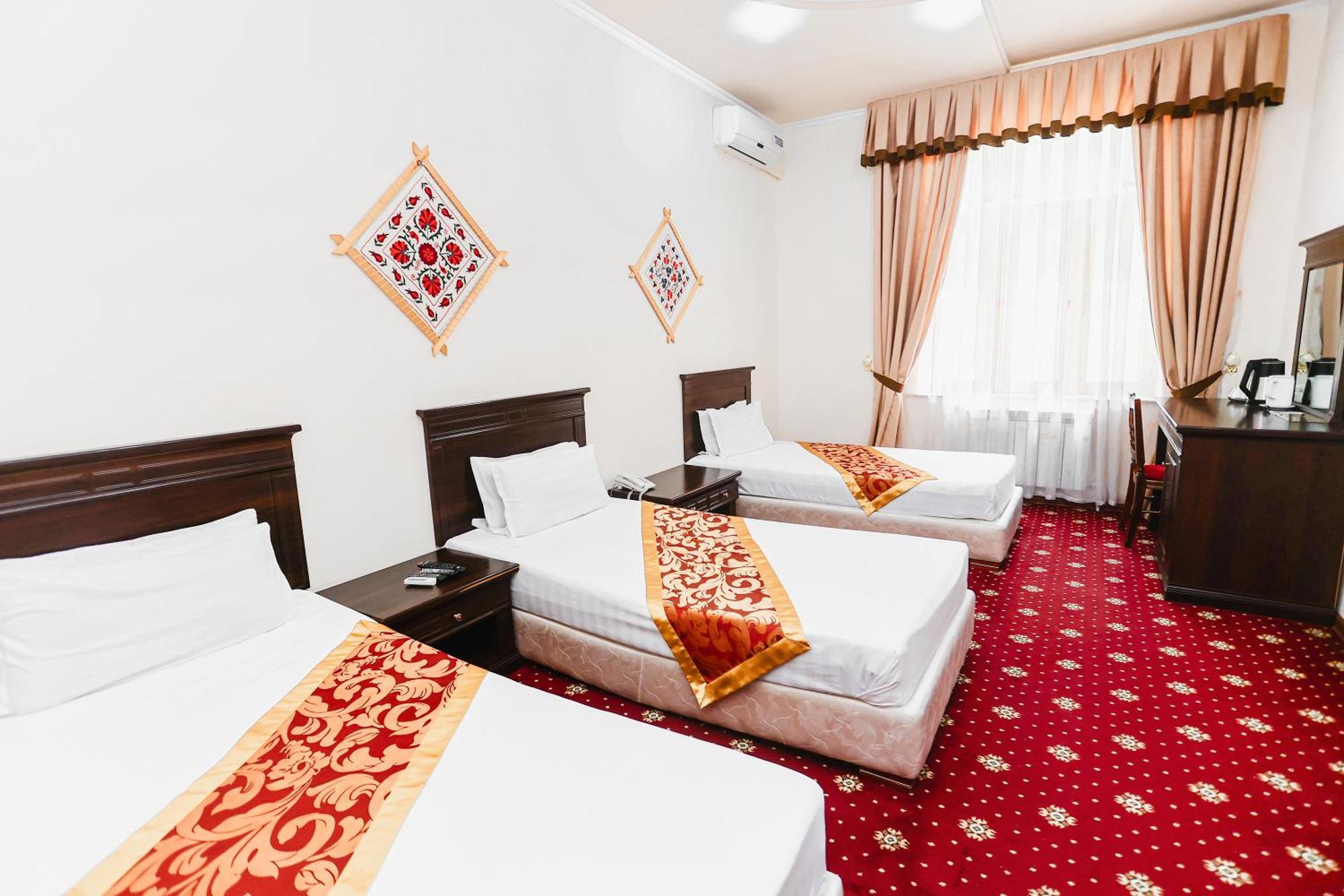 Yangi Sharq Hotel Самарканд Екстериор снимка
