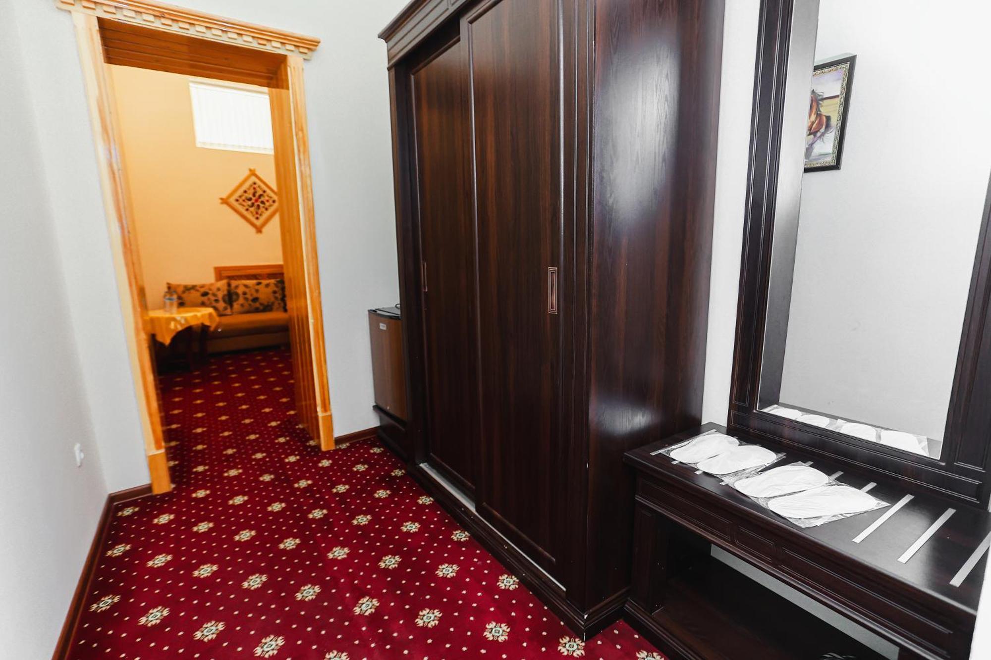 Yangi Sharq Hotel Самарканд Екстериор снимка